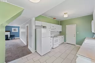 1296 W Central Blvd, Coquille, OR 97423 - Photo 14