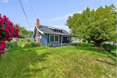 1296 W Central Blvd, Coquille, OR 97423 - Photo 2