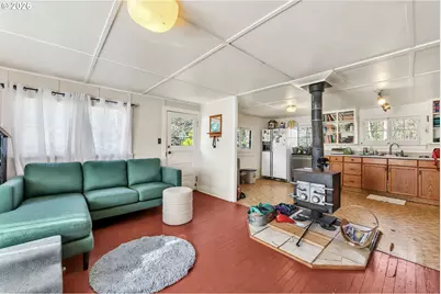 1125 E Beacon Dr, Eugene, OR 97404 - Photo 22