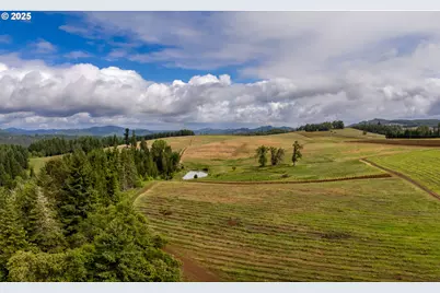 1066 Red Hill Rd, Oakland, OR 97462 - Photo 20