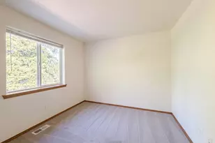 17475 SW Eirwen St, Beaverton, OR 97003 - Photo 24