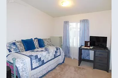 701 NW Warrenton Dr #28, Warrenton, OR 97146 - Photo 22