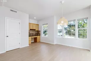 1996 Hawksview Ave SE, Salem, OR 97306 - Photo 14