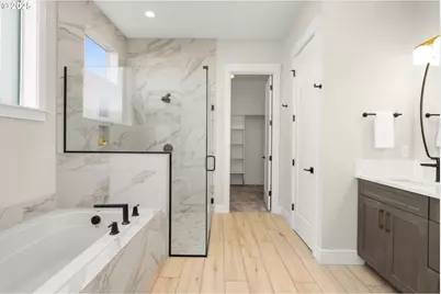 32534 NW Walteria Ln, Hillsboro, OR 97124 - Photo 10