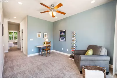 6920 N Charleston Ave, Portland, OR 97203 - Photo 20