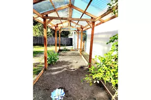 874 S Main St, Canyonville, OR 97417 - Photo 20