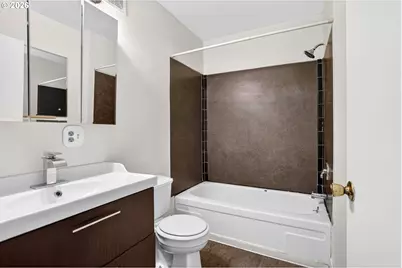 3929 SE 70th Ave, Portland, OR 97206 - Photo 20