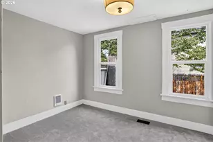3929 SE 70th Ave, Portland, OR 97206 - Photo 12