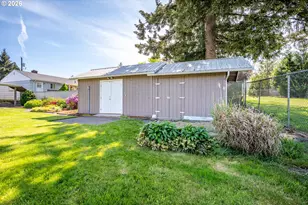 933 S Nevada Dr, Longview, WA 98632 - Photo 36