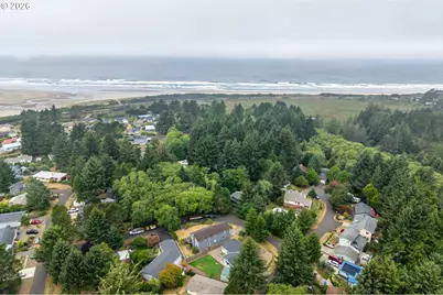 13875 NW Keleka Pl, Seal Rock, OR 97376 - Photo 2