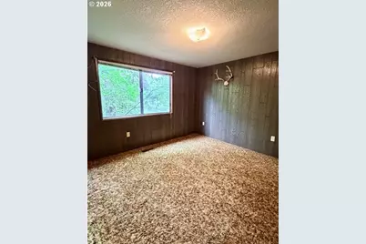 32424 Camas Swale Rd, Creswell, OR 97426 - Photo 8