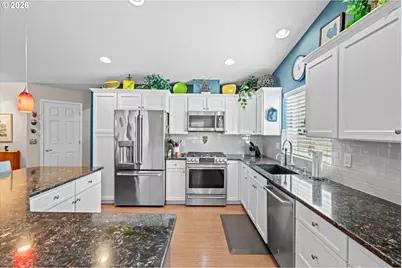 12010 NE 49th Ct, Vancouver, WA 98686 - Photo 10