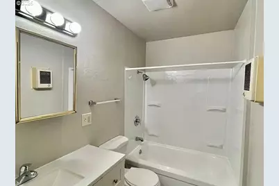 6342 6348 NE Willow St, Portland, OR 97213 - Photo 8