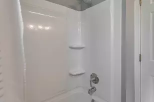 8313 SE Jennings Ave, Milwaukie, OR 97267 - Photo 32