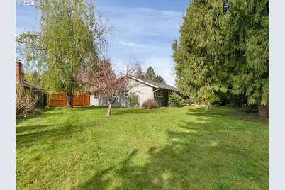 8313 SE Jennings Ave, Milwaukie, OR 97267 - Photo 4