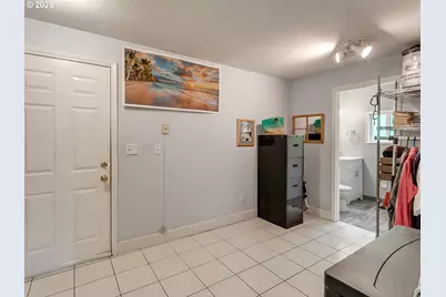 8313 SE Jennings Ave, Milwaukie, OR 97267 - Photo 34