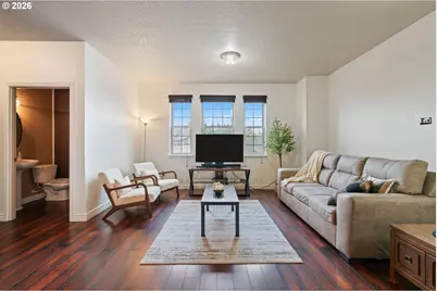 10909 NE 8th Cir, Vancouver, WA 98664 - Photo 6