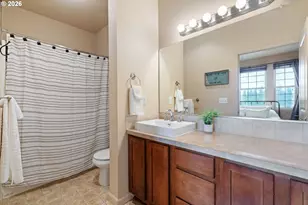 10909 NE 8th Cir, Vancouver, WA 98664 - Photo 12