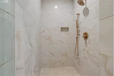 14 Juarez St, Lake Oswego, OR 97035 - Photo 32