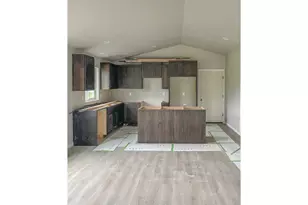 158 Collins Ct, Winston, OR 97496 - Photo 6