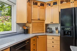 41577 Deerhorn Rd, Springfield, OR 97478 - Photo 16