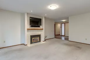 2328 NE 156th Pl, Portland, OR 97230 - Photo 10