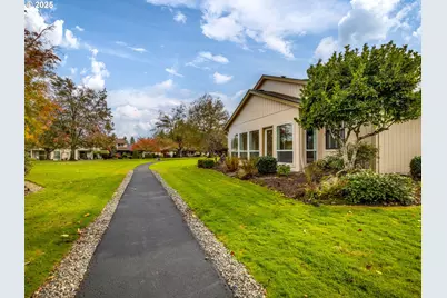 2328 NE 156th Pl, Portland, OR 97230 - Photo 36