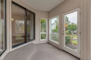 2328 NE 156th Pl, Portland, OR 97230 - Photo 12