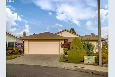 2328 NE 156th Pl, Portland, OR 97230 - Photo 2