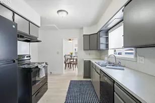 210 Acacia Ave, Garibaldi, OR 97118 - Photo 14