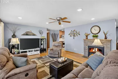 10690 SW Fairhaven St, Portland, OR 97223 - Photo 6