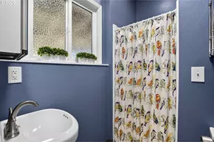 10690 SW Fairhaven St, Portland, OR 97223 - Photo 24