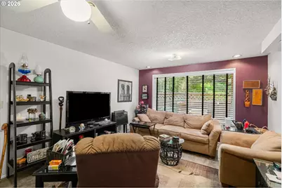 810 McVey Ave, Lake Oswego, OR 97034 - Photo 18