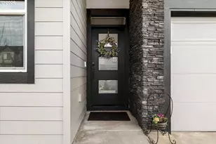 21512 SE Etna Pl, Bend, OR 97702 - Photo 4