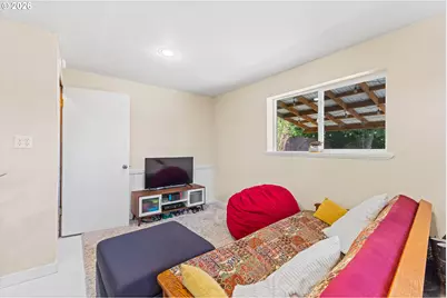 558 N Elliott St, Coquille, OR 97423 - Photo 20