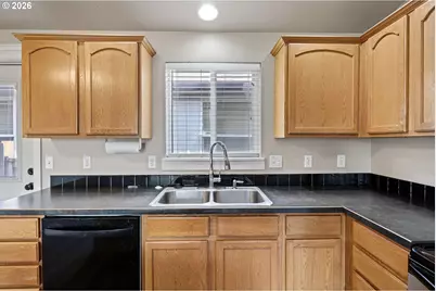 2003 17th Ave, Albany, OR 97322 - Photo 14