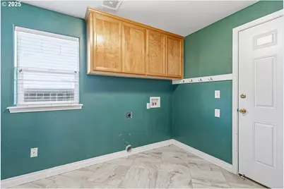 1243 Shafer Ln, Medford, OR 97501 - Photo 22