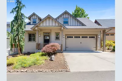 1018 SW Halsey St, Troutdale, OR 97060 - Photo 1