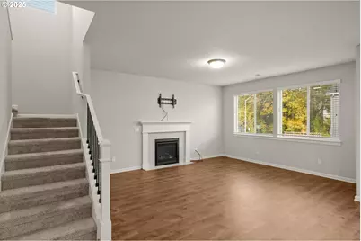 10410 NW 307th Ave, North Plains, OR 97133 - Photo 4