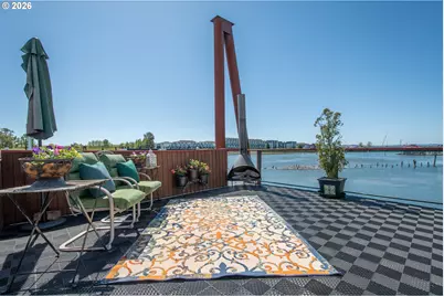 584 N Tomahawk Island Dr, Portland, OR 97217 - Photo 26
