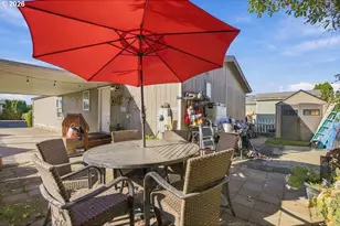 823 SW Williamsburg Way, Beaverton, OR 97006 - Photo 26