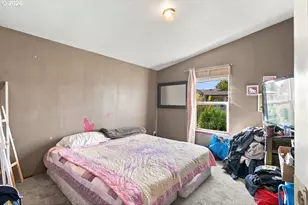 823 SW Williamsburg Way, Beaverton, OR 97006 - Photo 20
