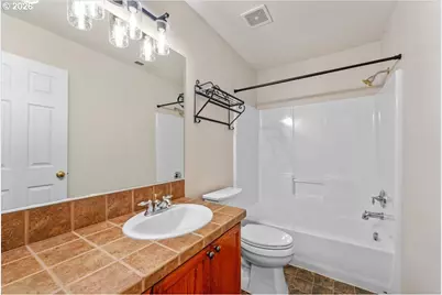 17257 SW Berkeley Ln, Beaverton, OR 97003 - Photo 32