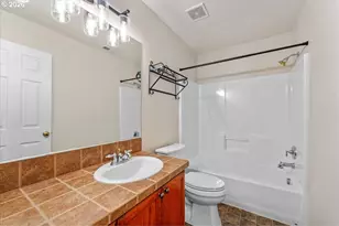 17257 SW Berkeley Ln, Beaverton, OR 97003 - Photo 32