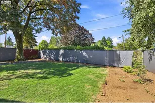 217 NW 44th St, Vancouver, WA 98660 - Photo 20