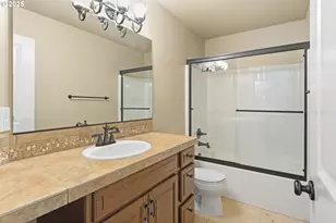 19643 SE Jay St, Milwaukie, OR 97267 - Photo 36