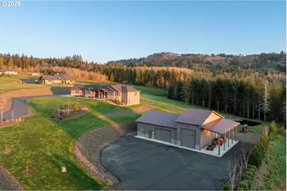 300 Cross Creek Rd, Kelso, WA 98626 - Photo 2