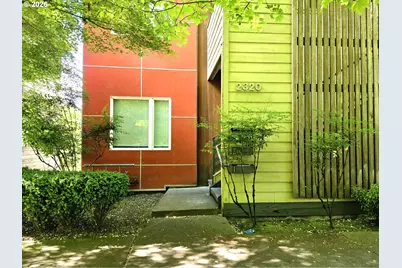 2320 SE Morrison St, Portland, OR 97214 - Photo 1