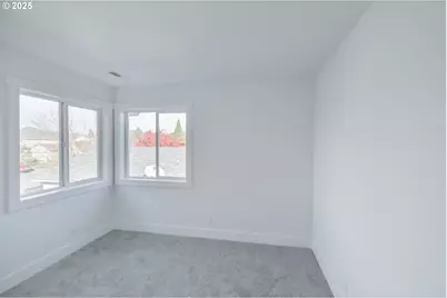 4860 Happy Dr NE, Salem, OR 97305 - Photo 36