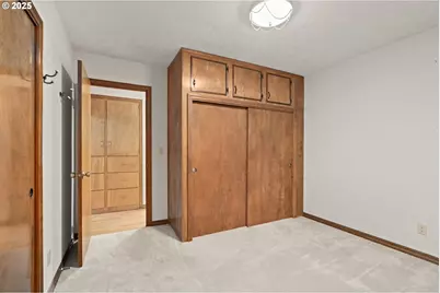 11220 NE Otter Dr, Newberg, OR 97132 - Photo 8